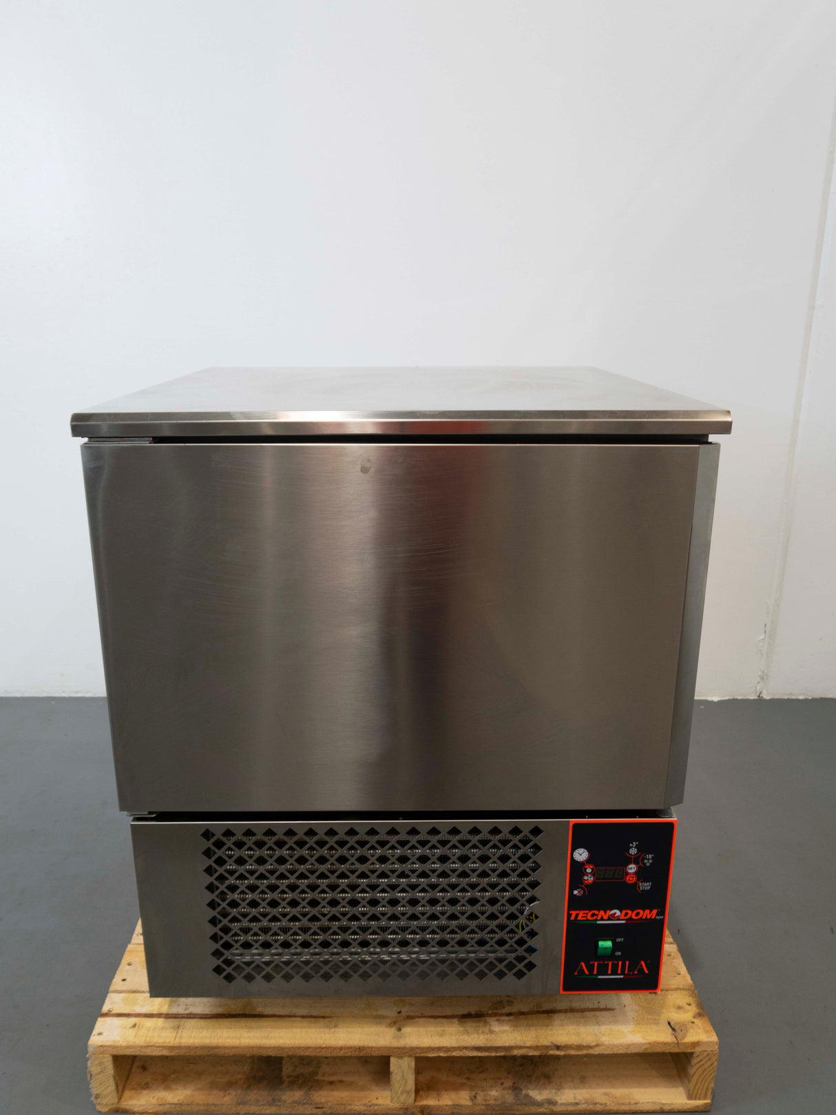 Tecnodom ATT05 Blast Freezer/Chiller