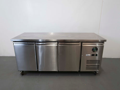 FED-X XUB7C18S3V Undercounter Fridge