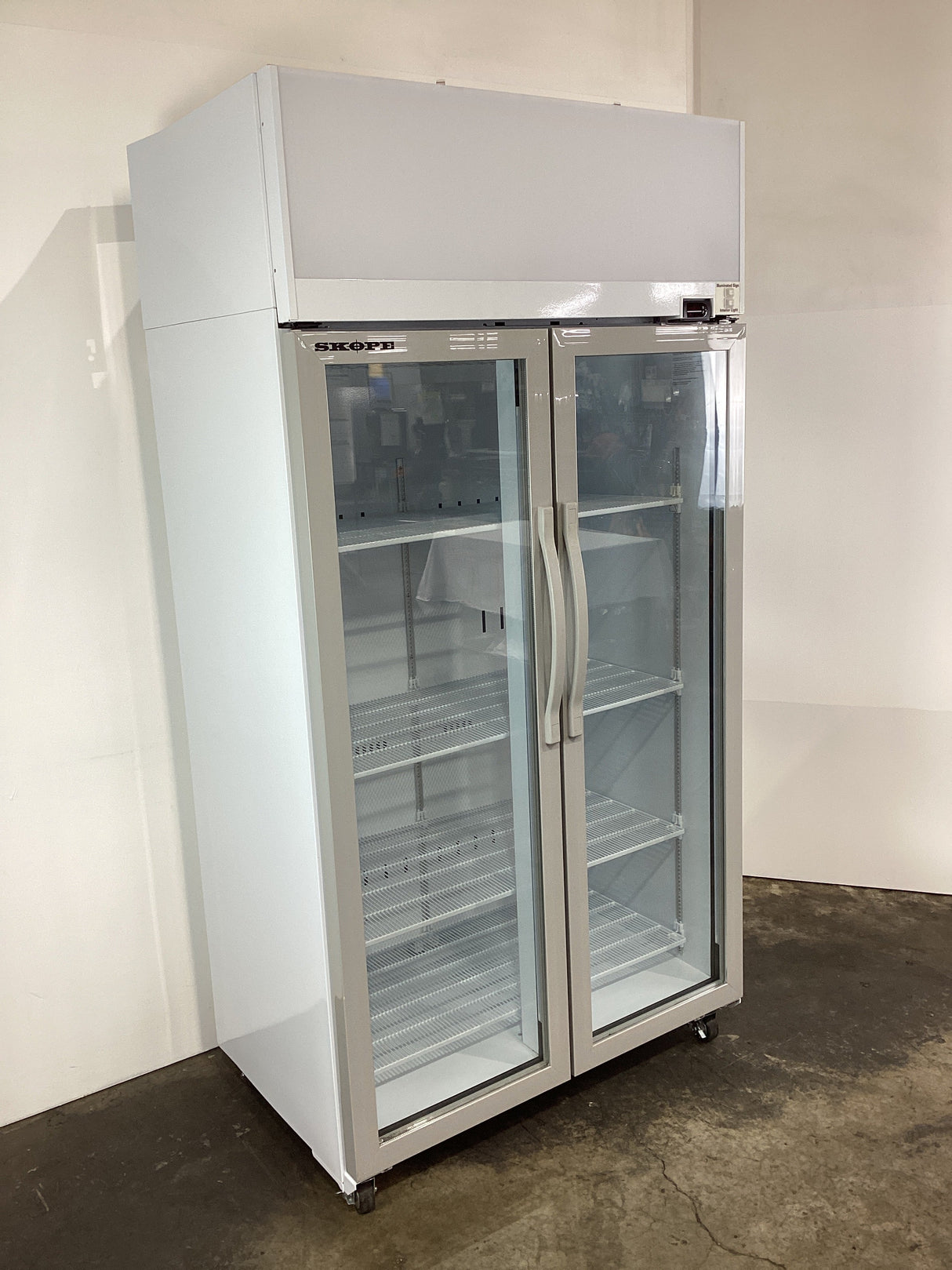 SKOPE TCE1000N Upright Fridge