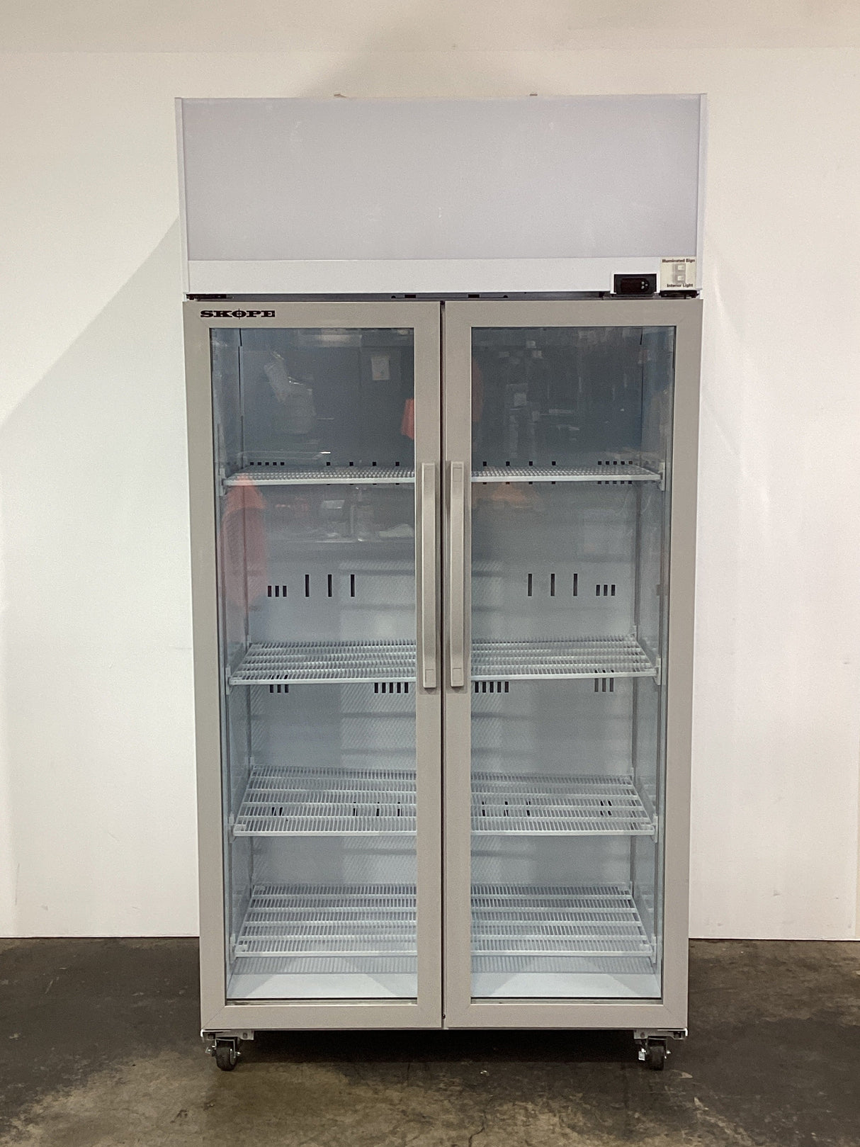 SKOPE TCE1000N Upright Fridge