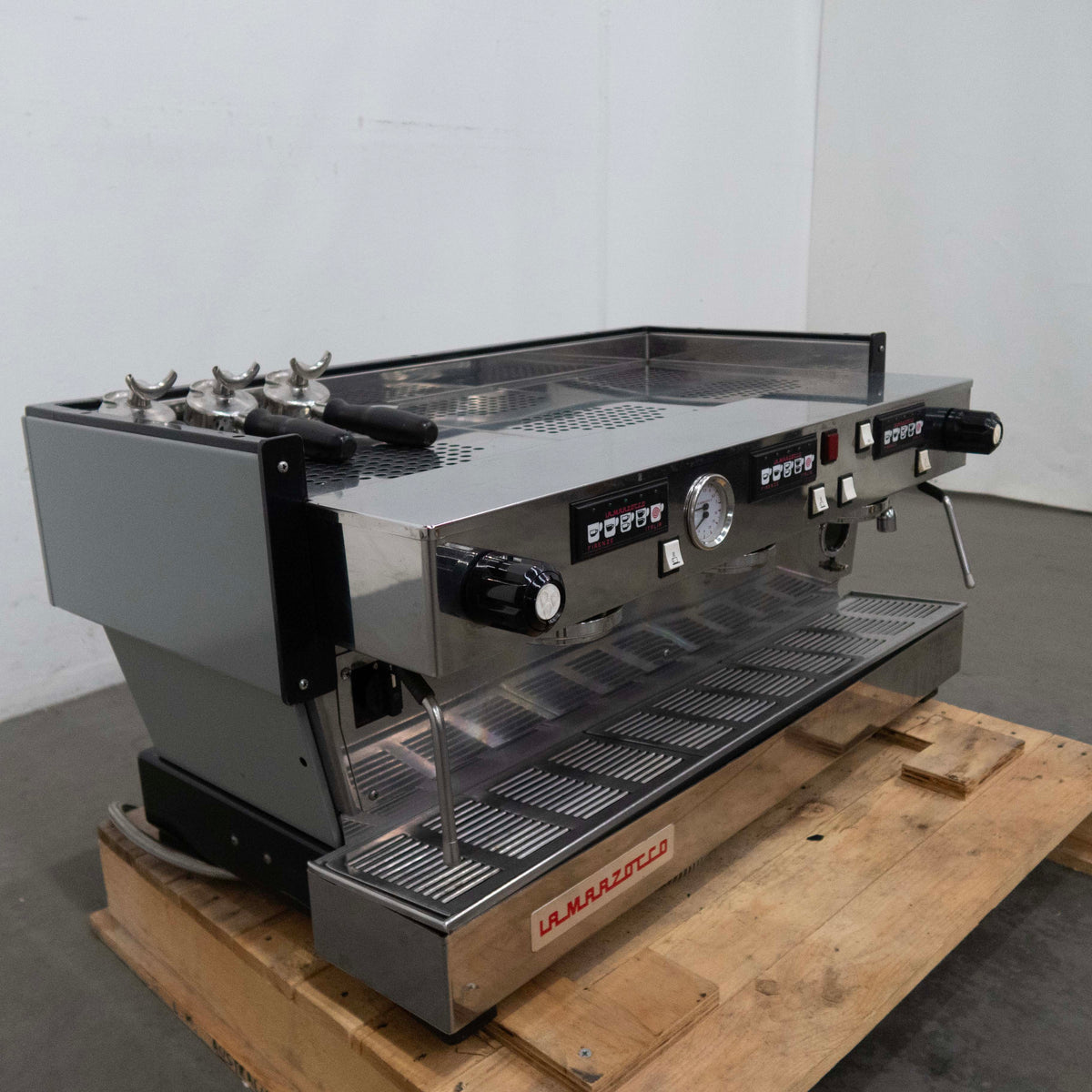 La Marzocco Linea 3AV 3 Group Coffee Machine