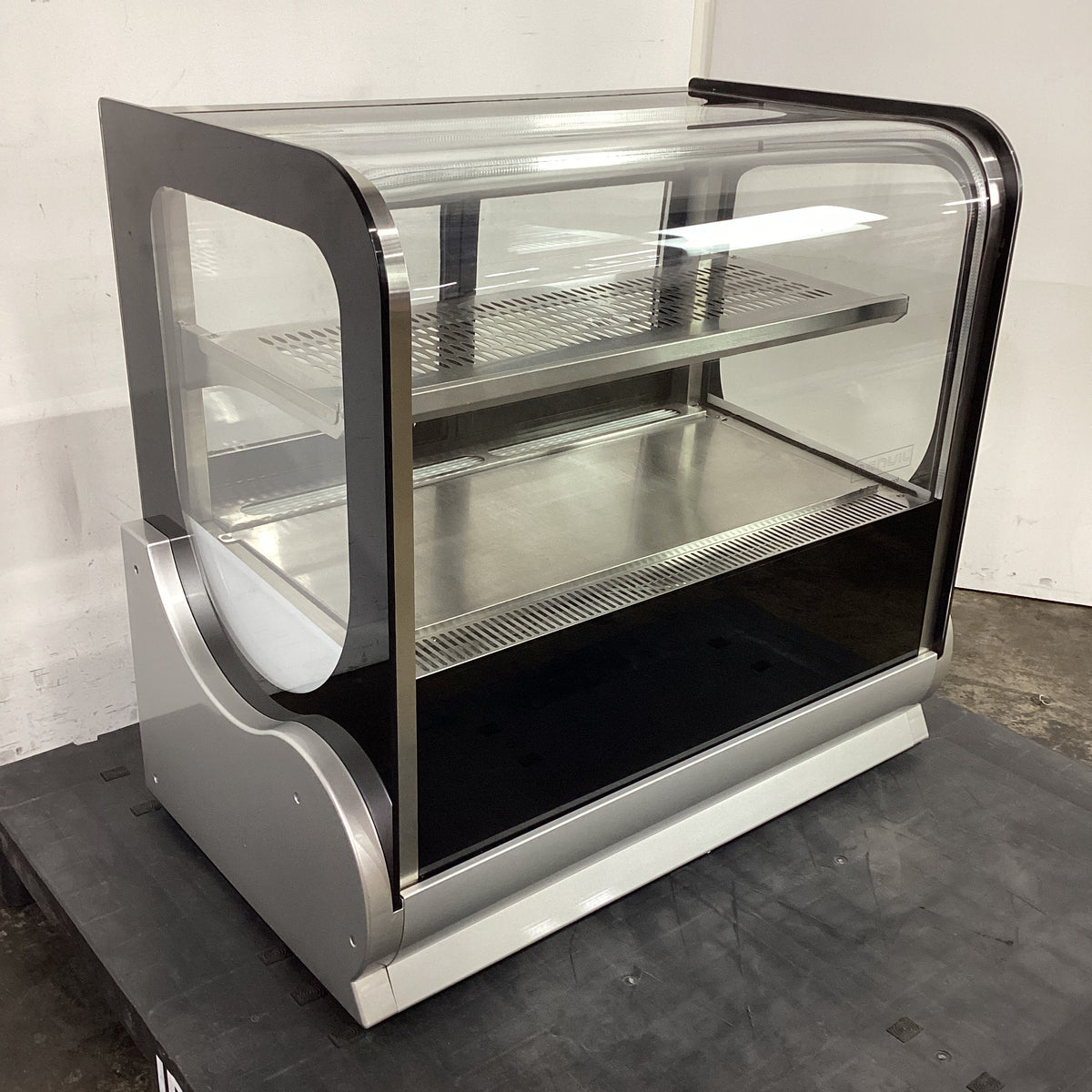 Anvil DGV0530 Cold Food Display