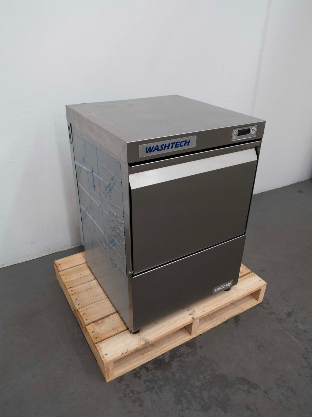 Washtech UDWUD0030 Undercounter Dishwasher