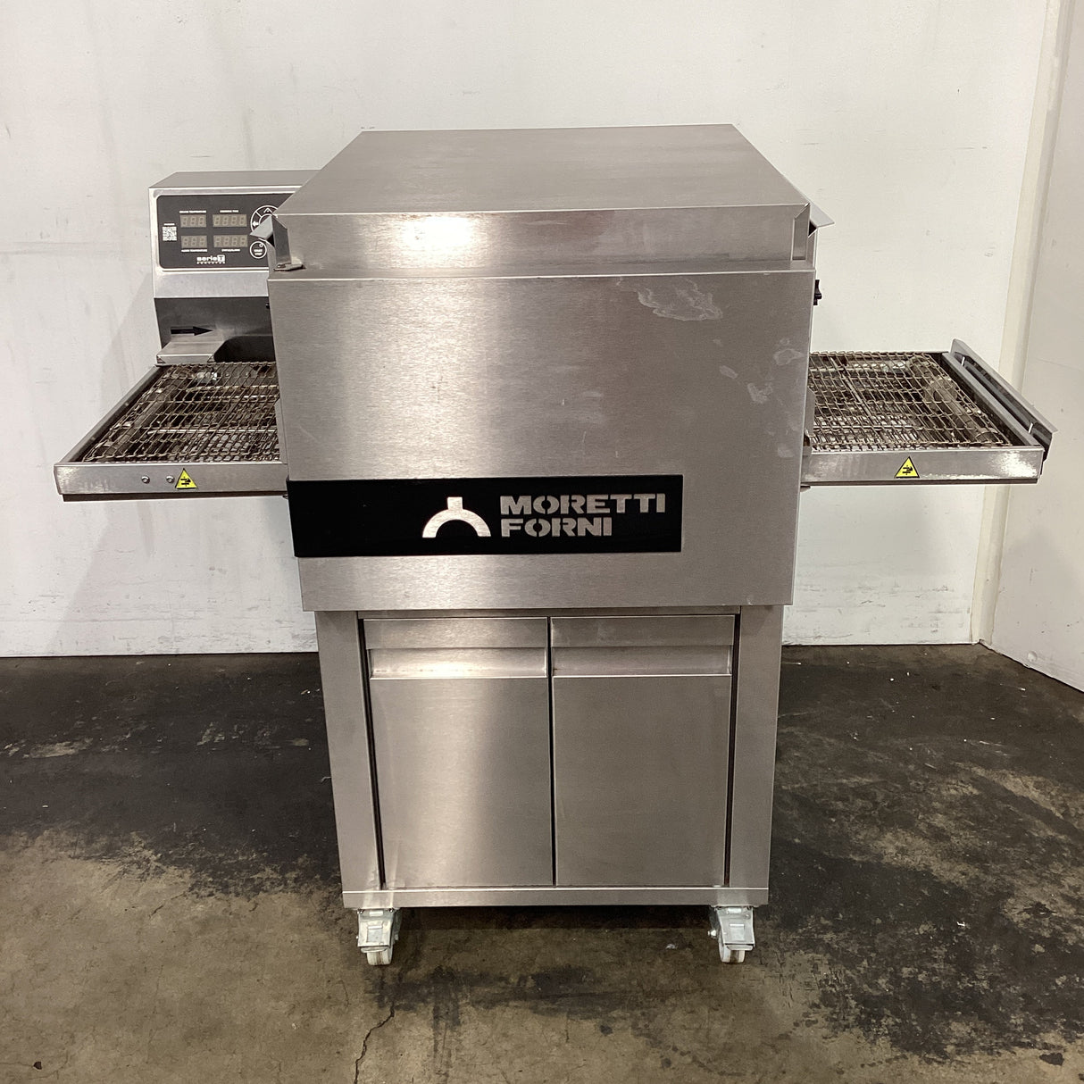 Moretti Forni T64E-1 Conveyor Oven + Stand