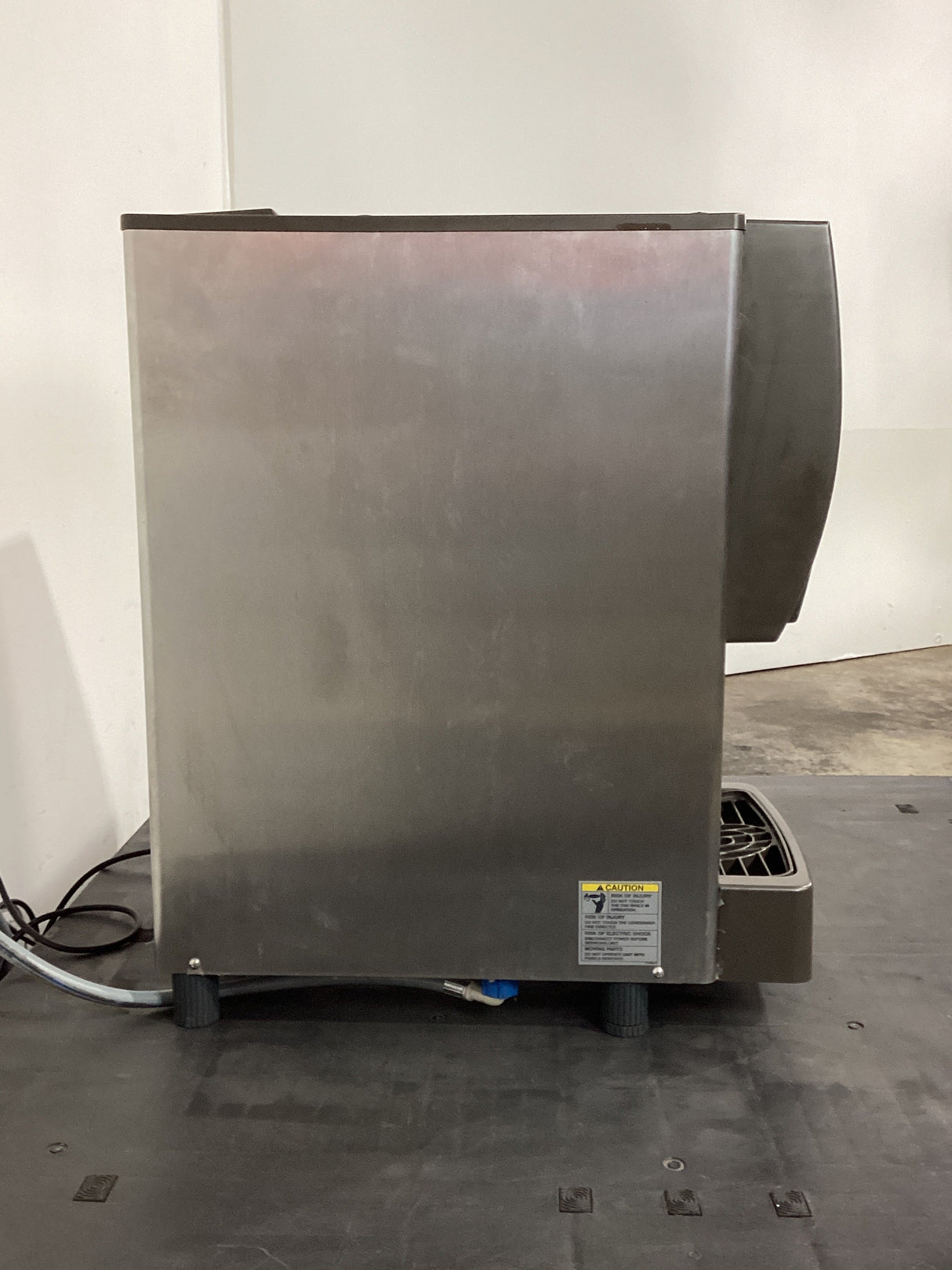 Hoshizaki DCM-60KE-P Ice Machine