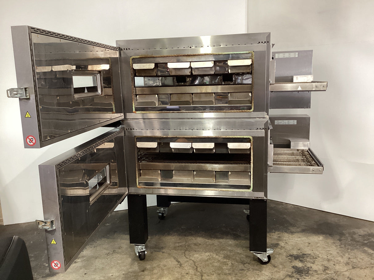 Moretti TT96E Double Conveyor Oven