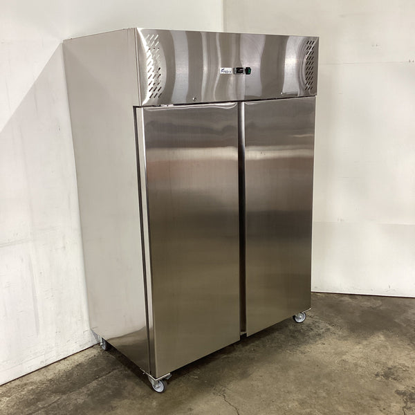 FED-X XURC1200SFV Upright Fridge