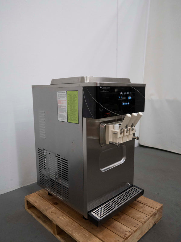 ACAiPRO B22 Acai Machine