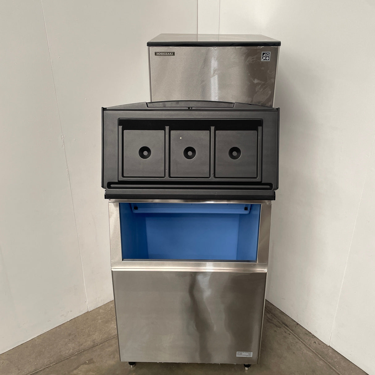 Hoshizaki KMD-270AB Ice Machine