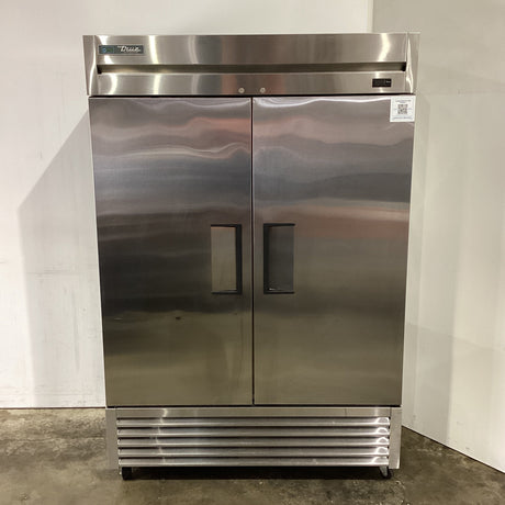 True Refrigeration T-49-HC-LD Upright Fridge