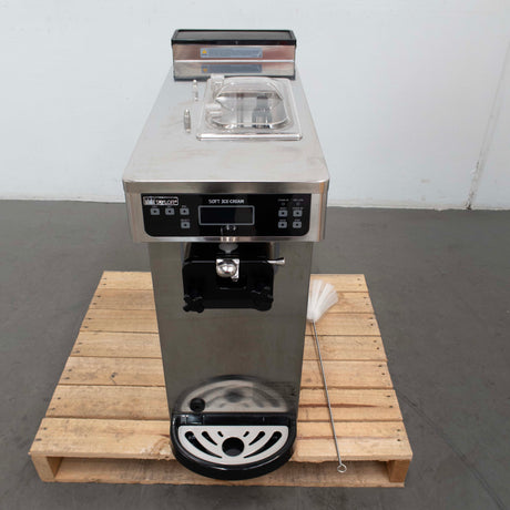 Icetro ISI-161TH Soft Serve Machine