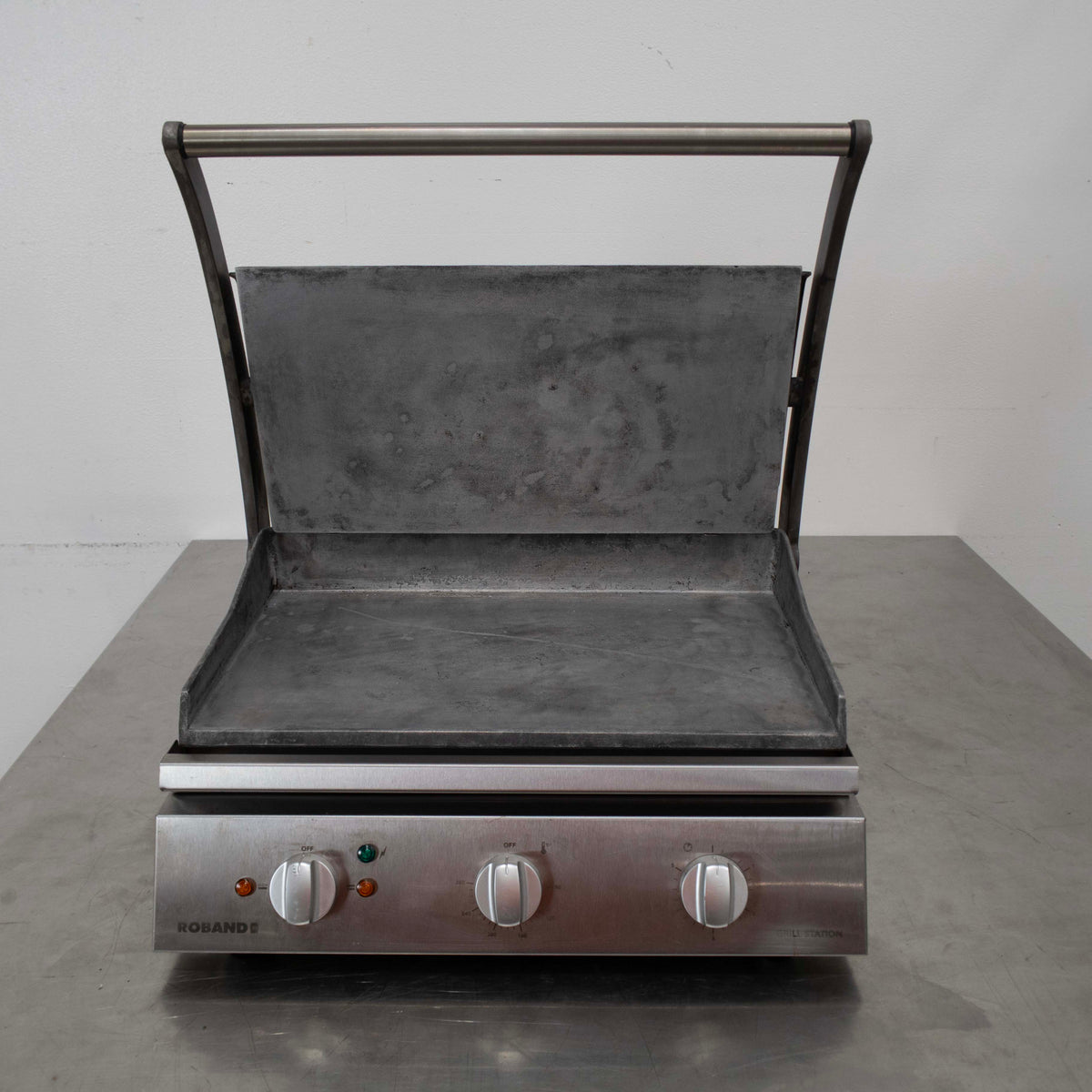Roband GSA810S Grill Station