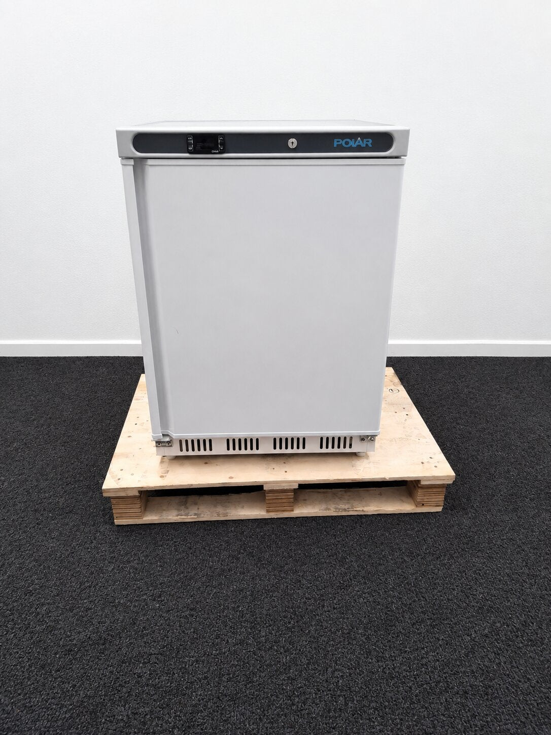 Polar CD611-A-02 Undercounter Freezer