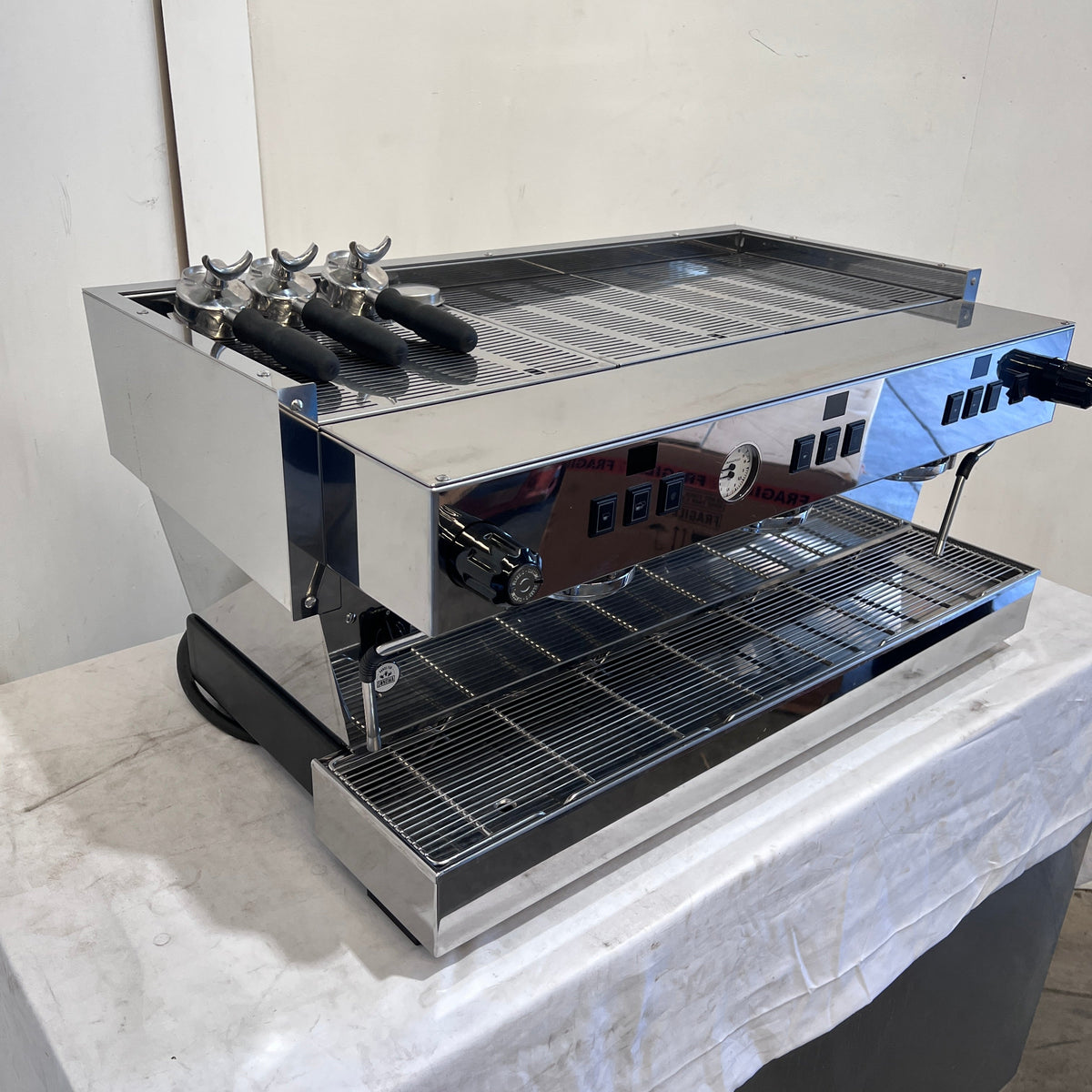 La Marzocco Linea Classic 3 Group Coffee Machine