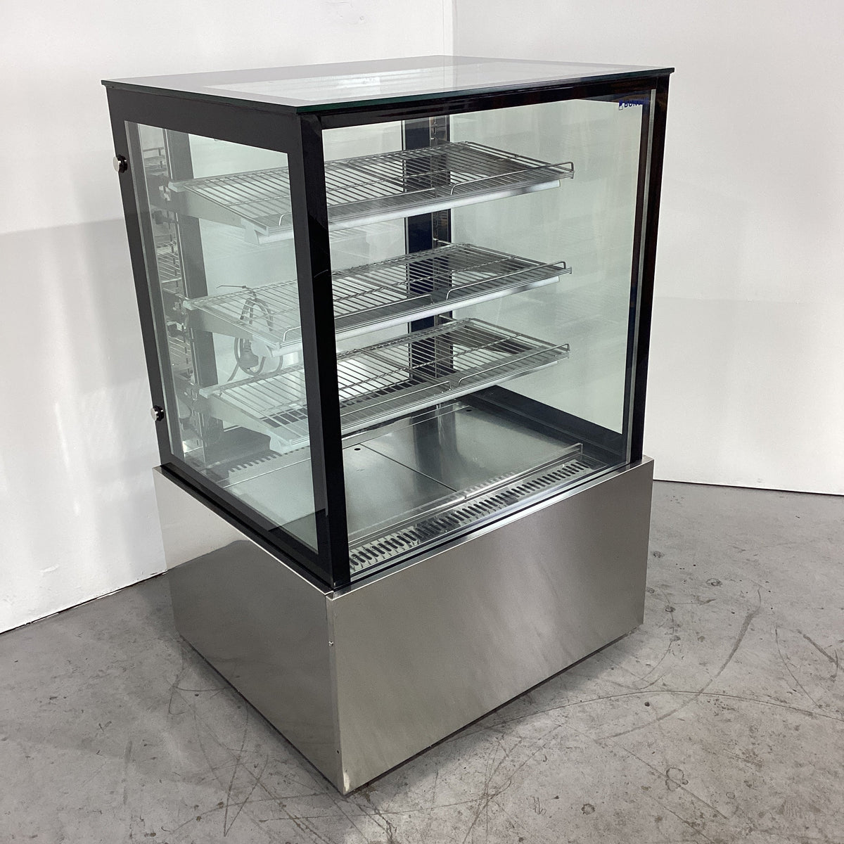Federal SL830V Cold Food Display