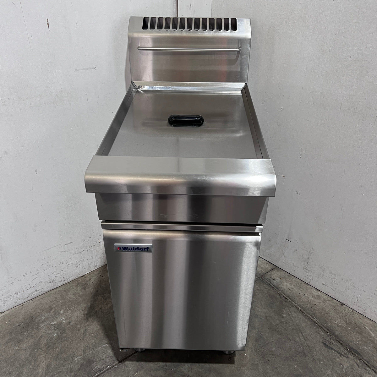 Waldorf FN8120G Fryer