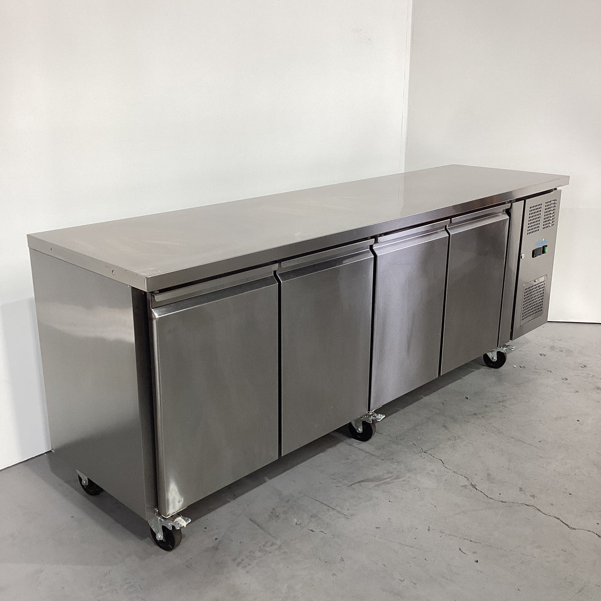 Polar G379-A Undercounter Fridge