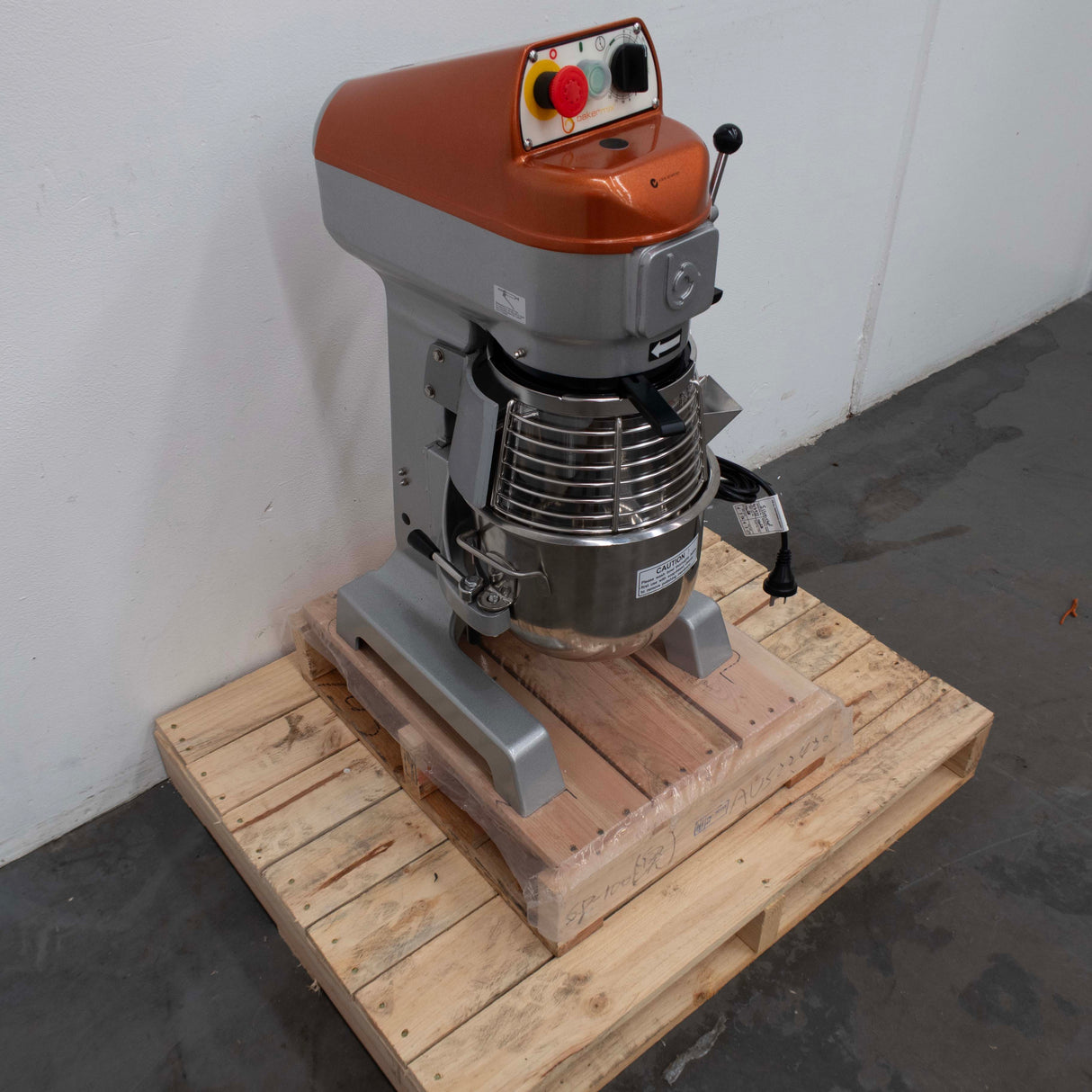 Bakermix SP-100A/nh-C Countertop Planetary Mixer