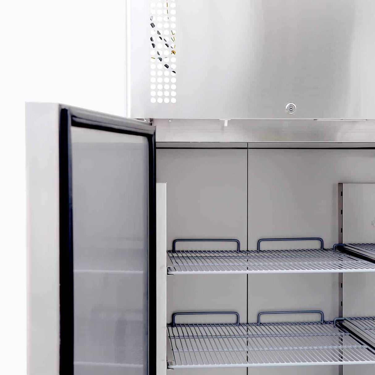 Upright Freezer - 1300L - 2 Doors - Stainless Steel