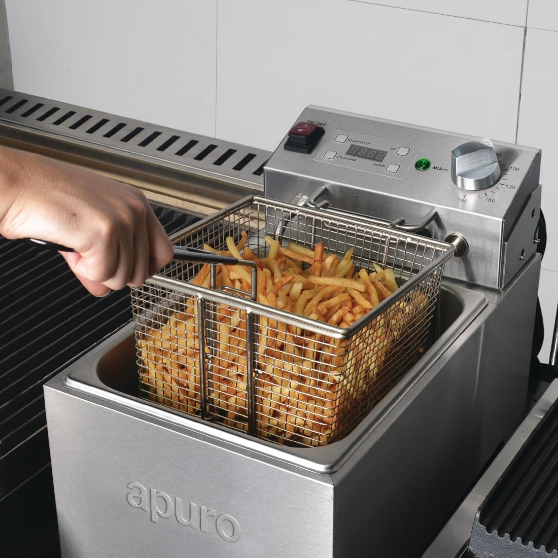 Apuro Fryer - 5Ltr 2.2kW FS498-A