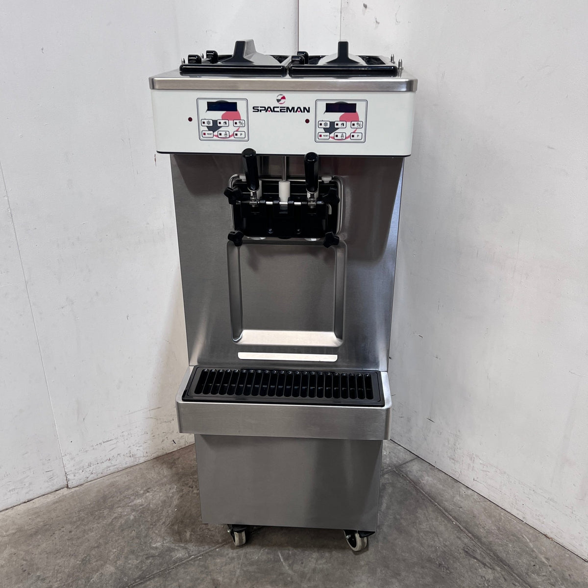 Spaceman 6250-C Soft Serve Machine - Whisk Hospitality - 902064