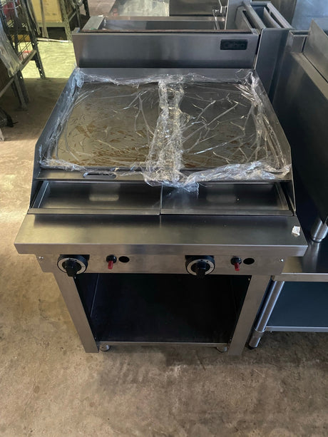 Cobra C6B Griddle Gas Cooktop + Stand - Whisk Hospitality - 3PA-7259-1676966