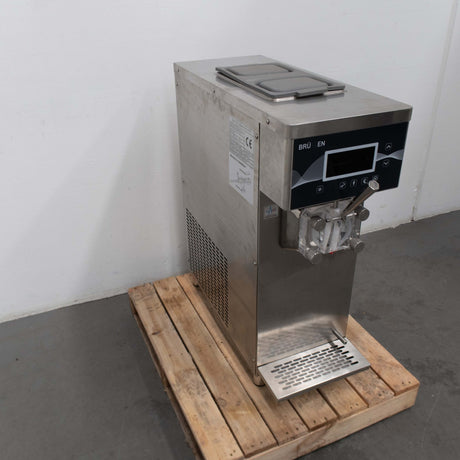 Brullen i91 2020 Gravity Feed Ice Cream Machine - Whisk Hospitality - 824475