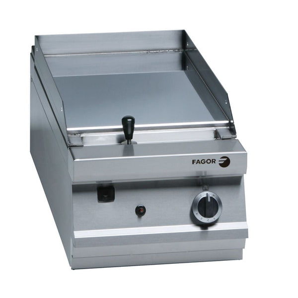Fagor 900 series natural gas chrome 1 zone fry top FTG - C9 - 05L - Whisk Hospitality - FTG-C9-05L