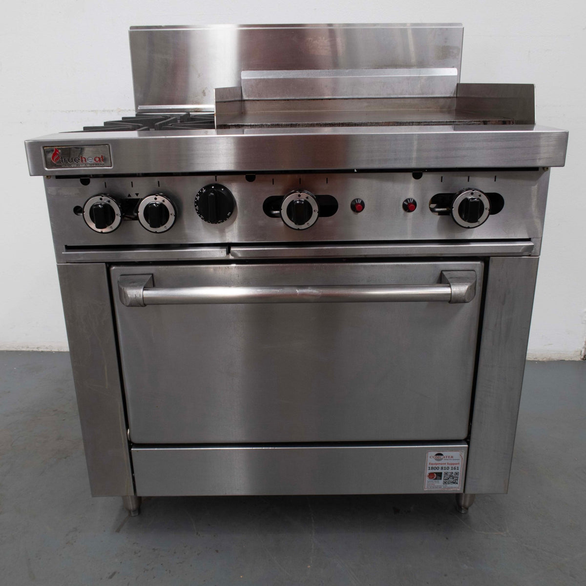 TrueHeat RCR9-2-6G 2 Burner Range Oven With 2 Burner Griddle - Whisk Hospitality - 822155