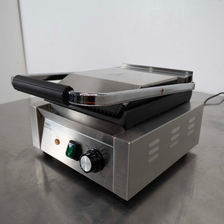 Nisbets DA396-A Contact Grill - Whisk Hospitality - 843746