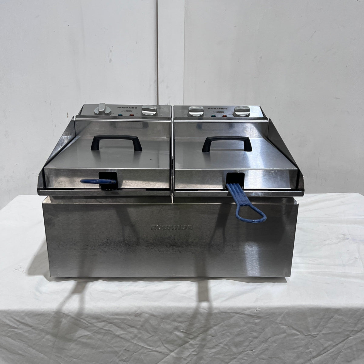 Roband FR28 Counter Top Split Pan Fryer - Whisk Hospitality - 851313