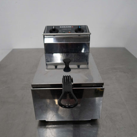Roband F15 Countertop Fryer - Whisk Hospitality - 845578