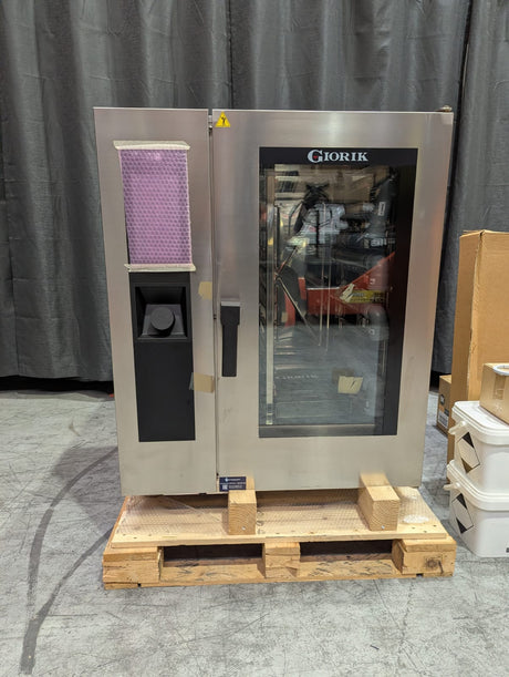 Giorik SEHE101WT.SF Combi Oven - Whisk Hospitality - 3PA-5187-011359/12/21