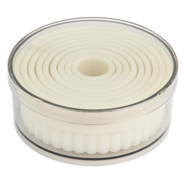 Vogue Serrated Round Pastry Cutters Nylon (Pack 9) JA523 - Whisk Hospitality - JA523