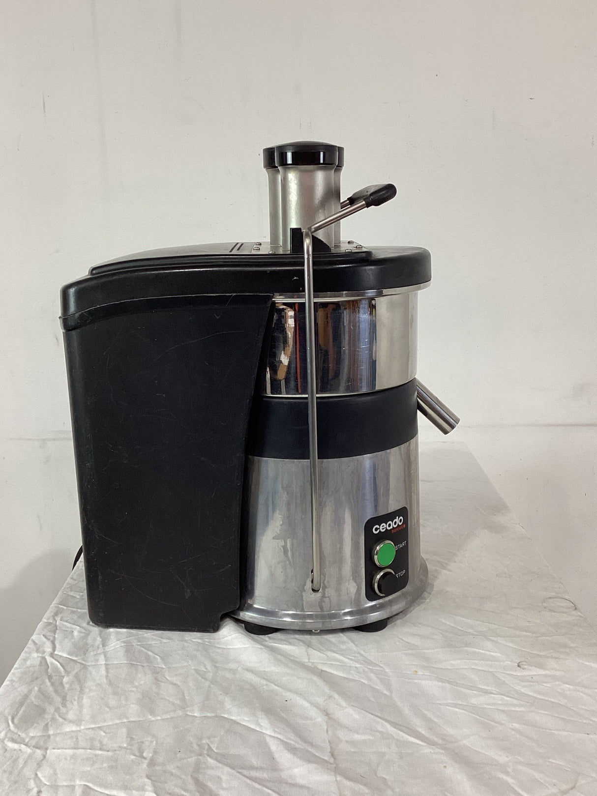 Ceado ES700 Juicer - Whisk Hospitality - 825676
