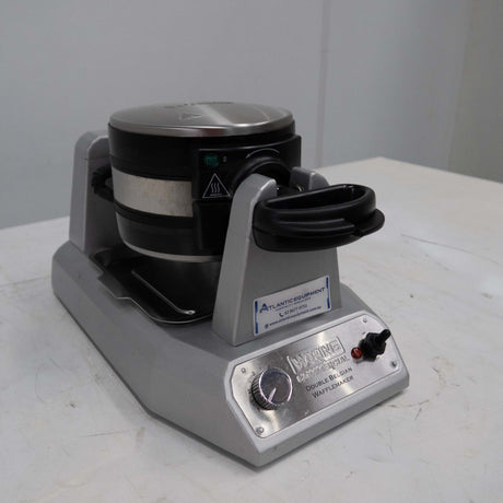 Waring WW200NNA Double Waffle Maker - Whisk Hospitality - 852182