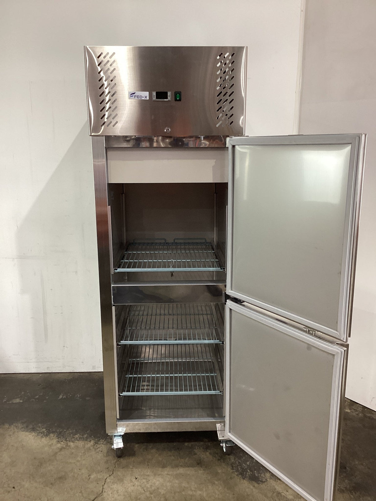 FED - X XURC600S1V Upright Fridge - Whisk Hospitality - 882732