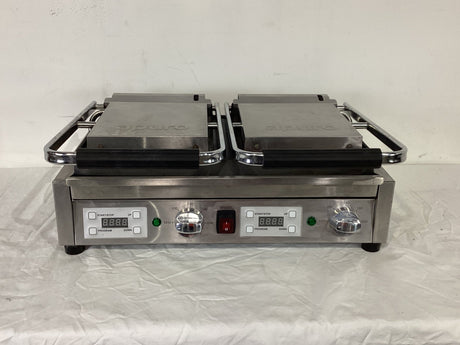 Apuro FC384 - A - 02 Contact Grill - Whisk Hospitality - 850388