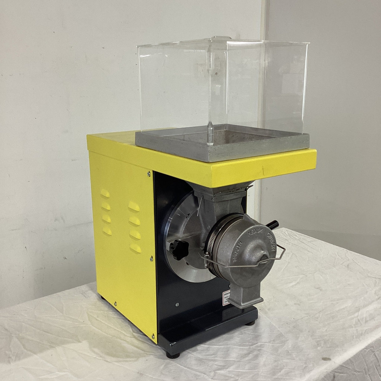 Durst DURPM240VSWN0.9 Wholenut Butter Mill - Whisk Hospitality - 830853