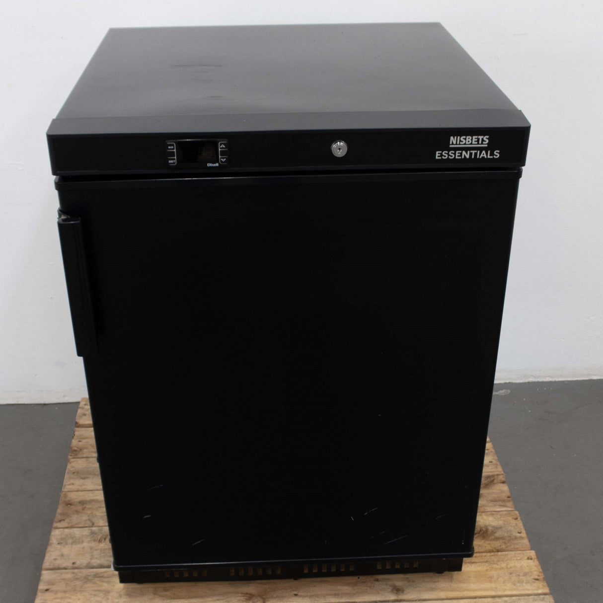 Nisbets FB047 - A - 02 Bar Freezer - Whisk Hospitality - 830841