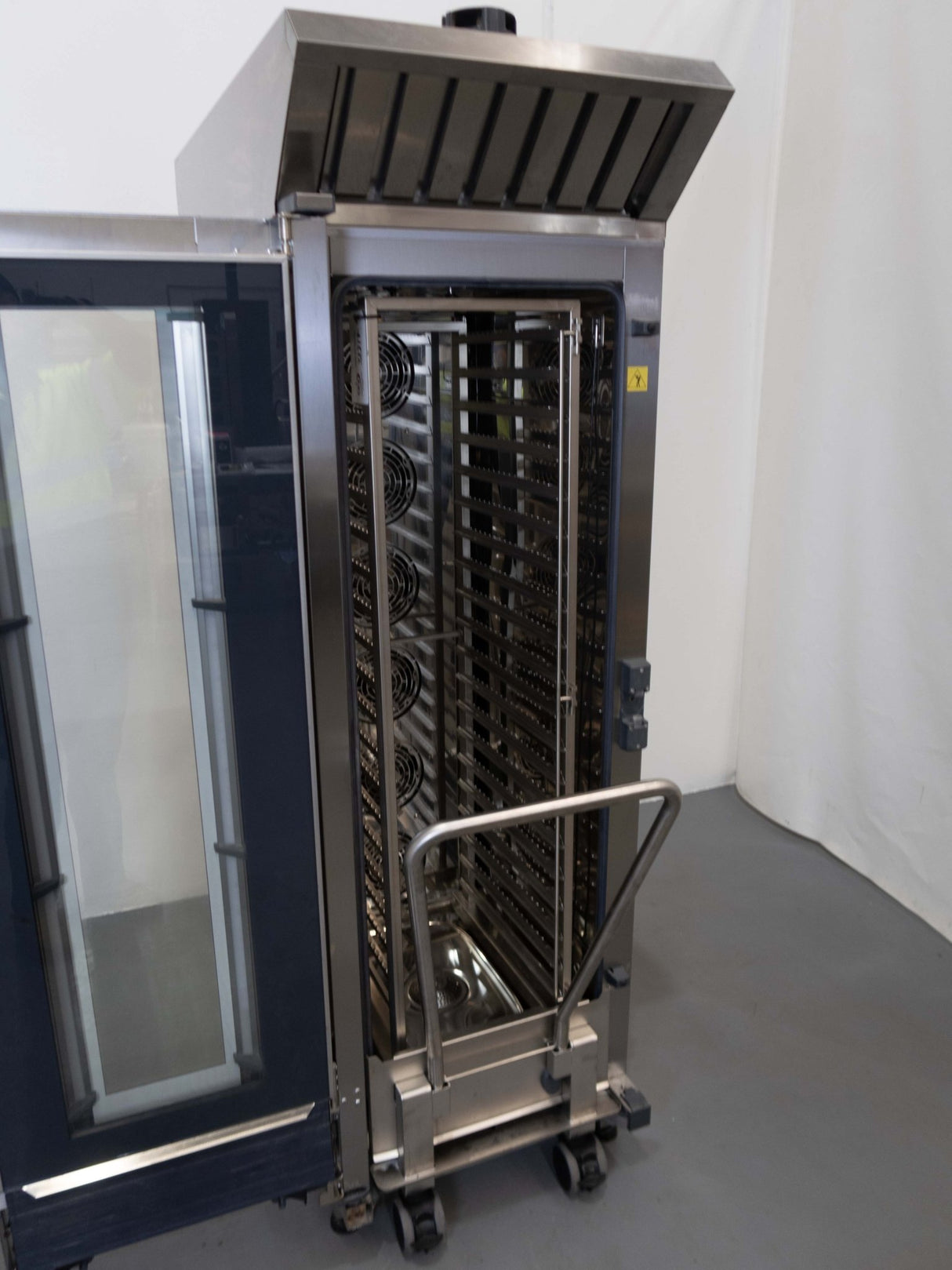 Unox XECL - 2013 - E1RS Combi Oven + Trollies - Whisk Hospitality - 861295