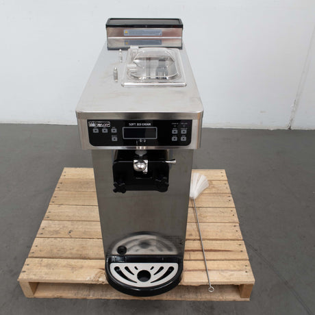 Icetro ISI-161TH Soft Serve Machine - Whisk Hospitality - 866270