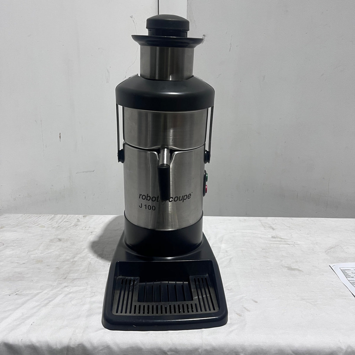Robot Coupe J100 Juicer - Whisk Hospitality - 840459