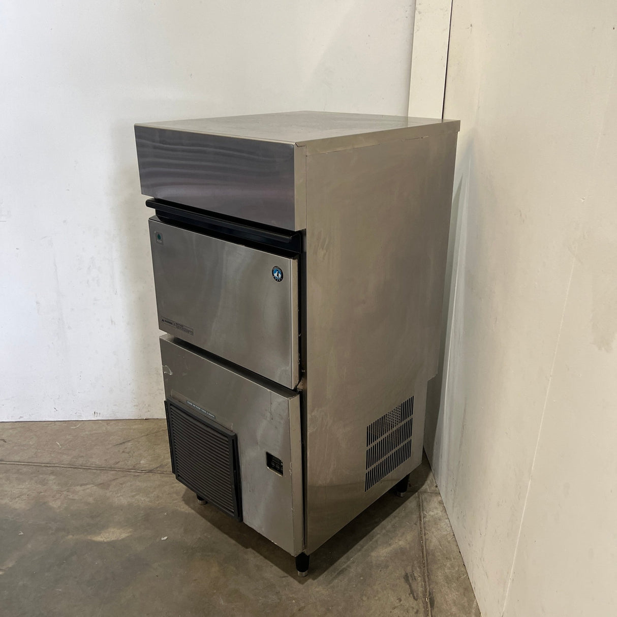 Hoshizaki KM - 140C Ice Machine - Whisk Hospitality - 844878