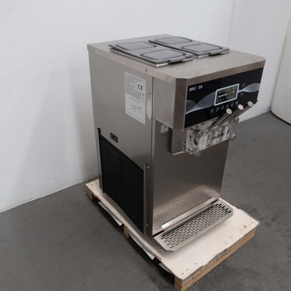 Brullen i26 Pro Gravity Feed Ice Cream Machine - Whisk Hospitality - 862438