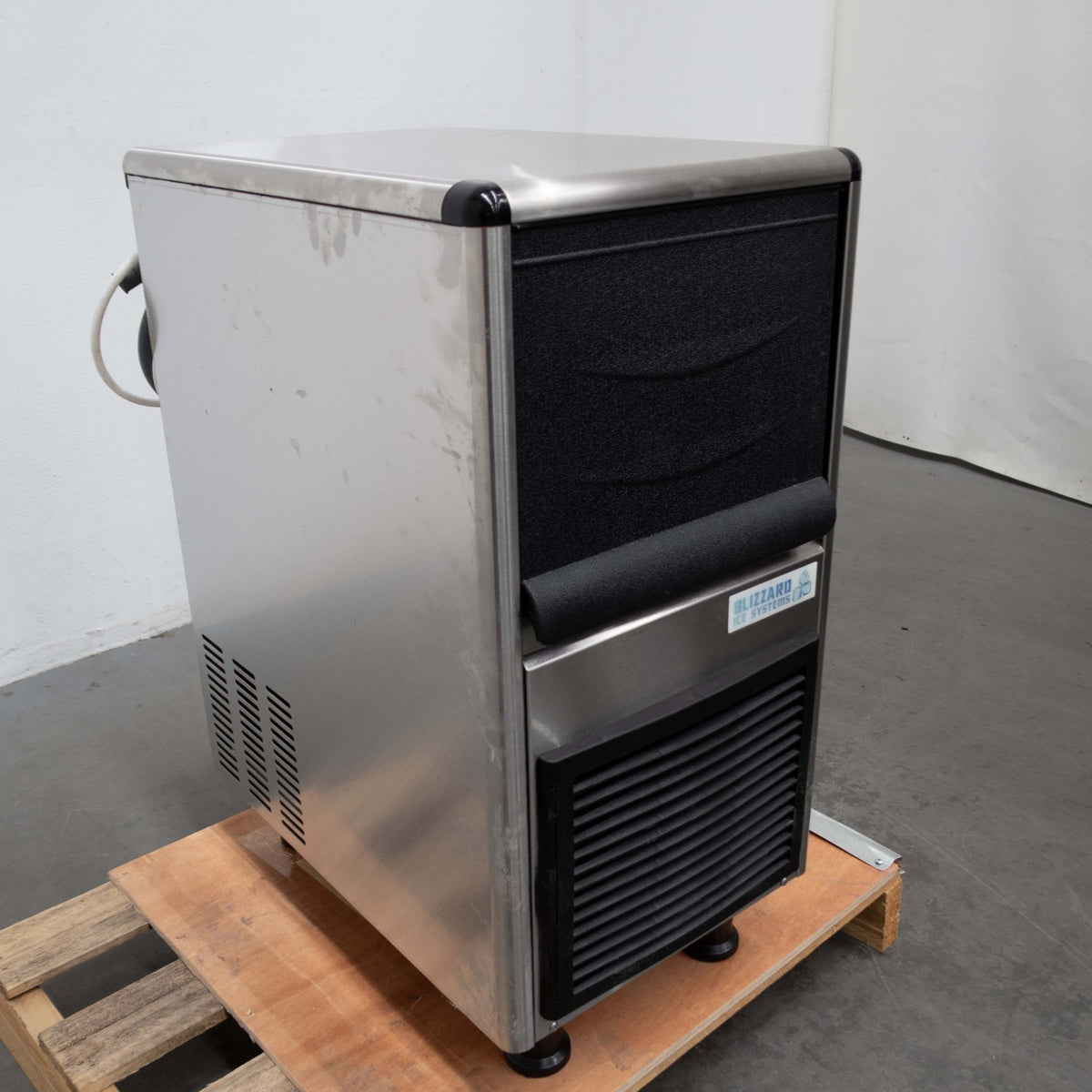 Blizzard SN-25C Ice Machine - Whisk Hospitality - 881606