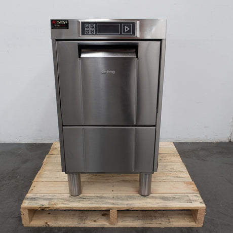 Smeg UGA415M Undercounter Glasswasher - Whisk Hospitality - 837082