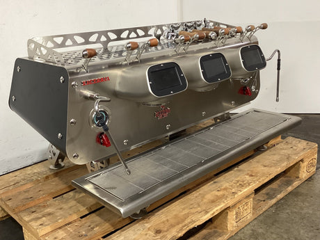 Bezzera Victoria De Brewing Profile 3 Group Coffee Machine - Whisk Hospitality - 847922