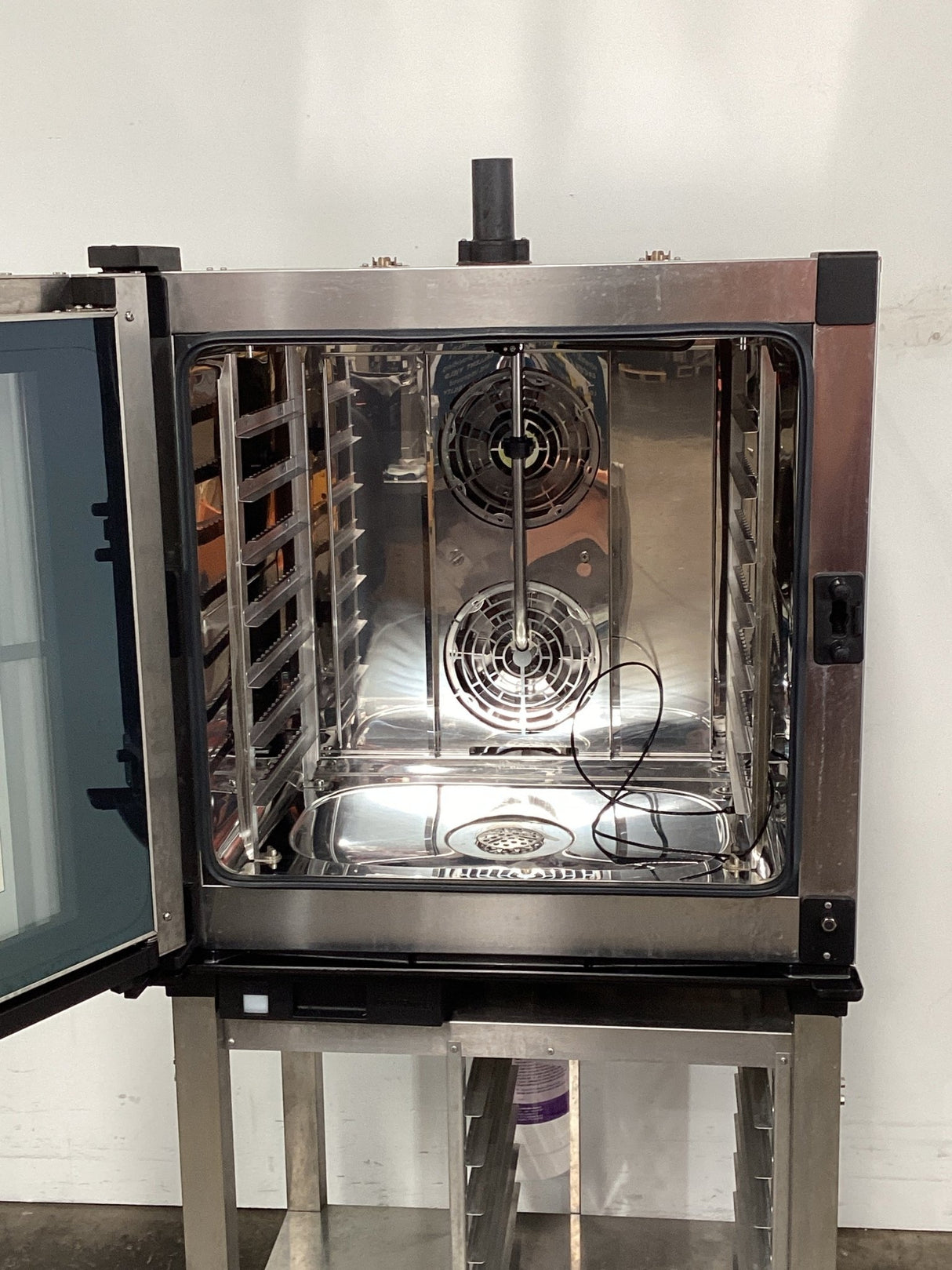 Unox XEVC - 0711 - GPRM Combi Oven + Stand - Whisk Hospitality - 850553