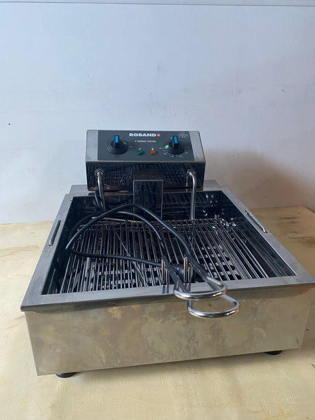 Roband FD-10 Donut Fryer - Whisk Hospitality - 3PA-7259-SN5699